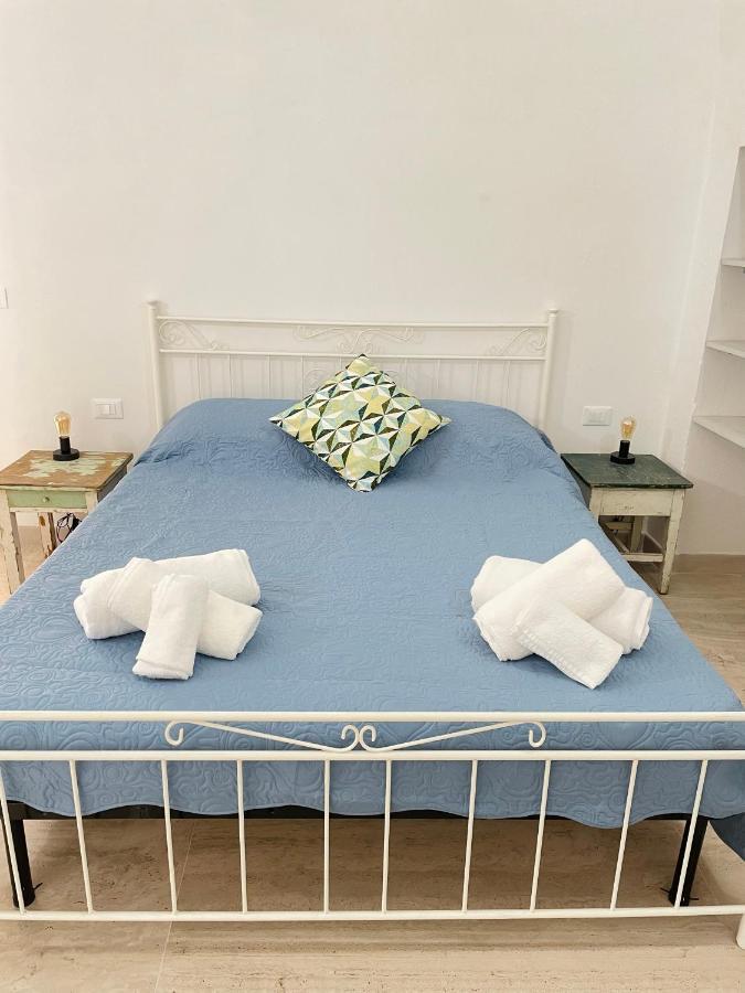 Finestra Sul Borgo Apt. Acquarica del Capo Exteriör bild